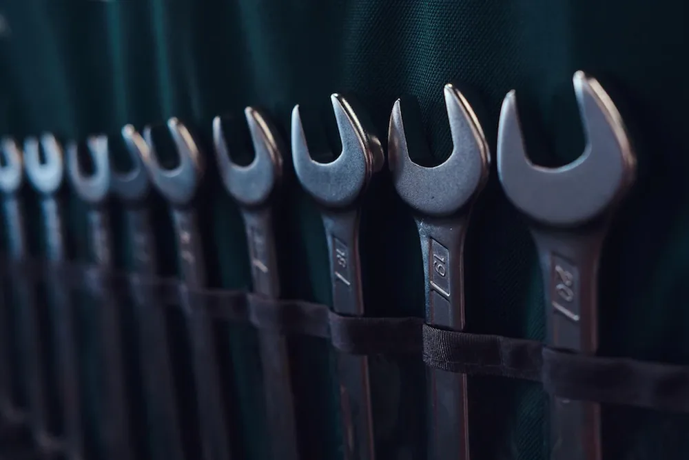 SHINY WRENCHES ON THE WALL product 10